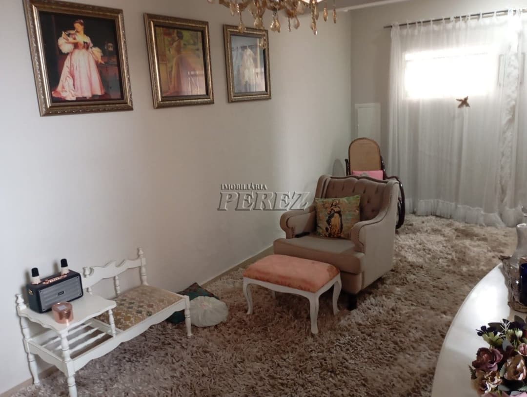 Casa, de 2 quartos, 280 m² à venda no Bancários - Londrina/PR - Foto 6