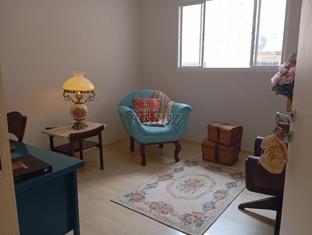 Casa, de 2 quartos, 280 m² à venda no Bancários - Londrina/PR - Foto 7