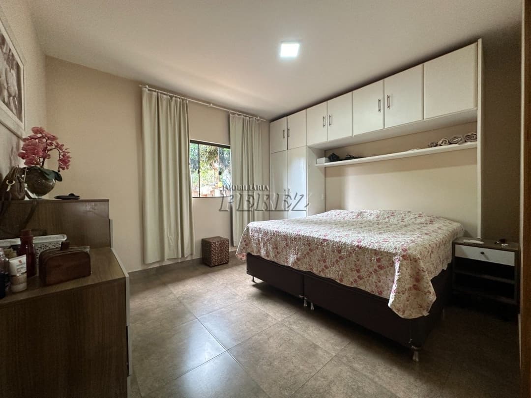 Imóveis Rurais no Condomínio De Chácaras Itaúna, de 3 quartos, 250 m² à venda no Itauna - Ibiporã/PR - Foto 11