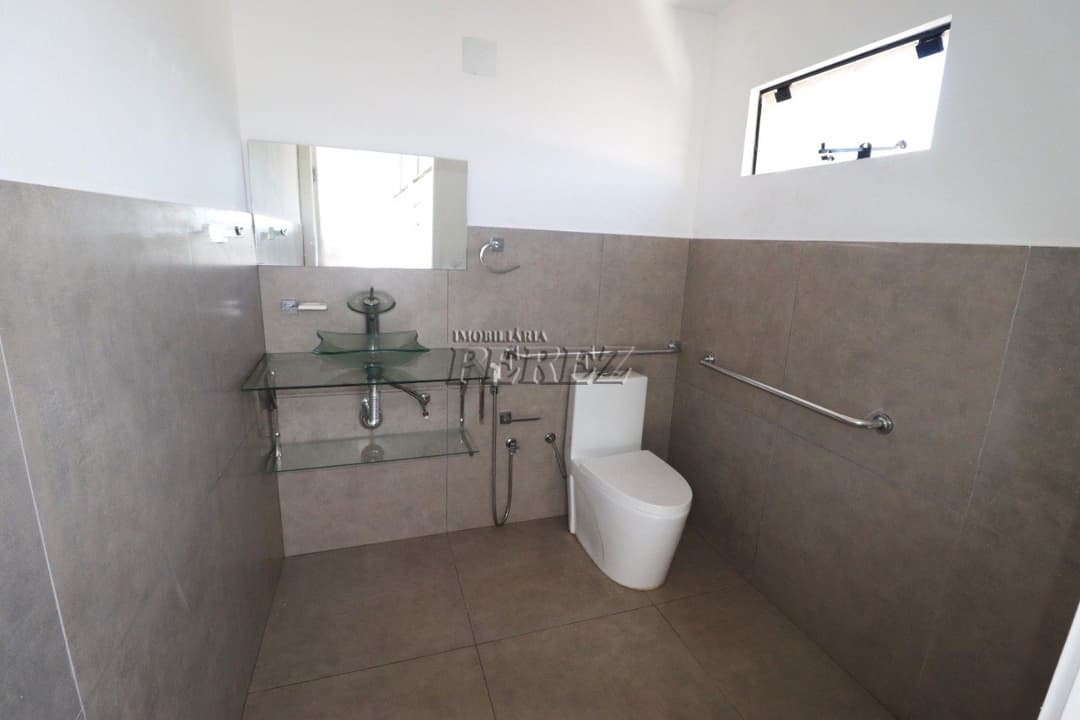 Loja, 135 m² para alugar no Igapó - Londrina/PR - Foto 8
