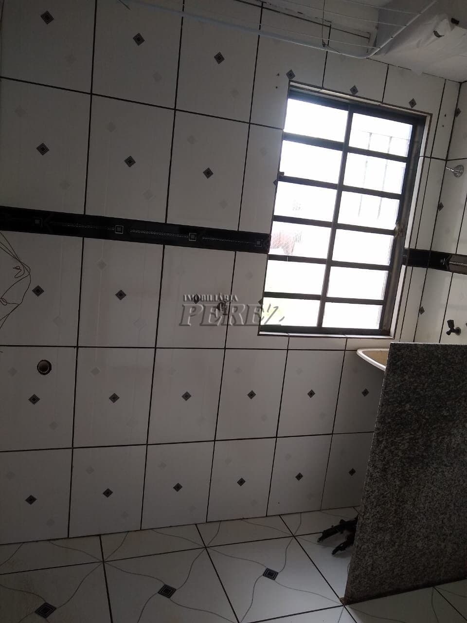 Apartamento no Vista Bela V, de 2 quartos, 48 m² para alugar no Jardim Maria Celina - Londrina/PR - Foto 2