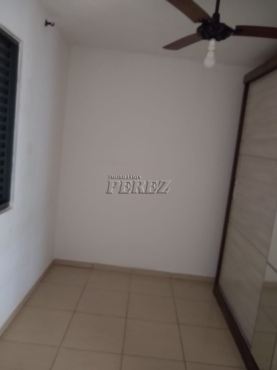Apartamento no Vista Bela V, de 2 quartos, 48 m² para alugar no Jardim Maria Celina - Londrina/PR - Foto 12