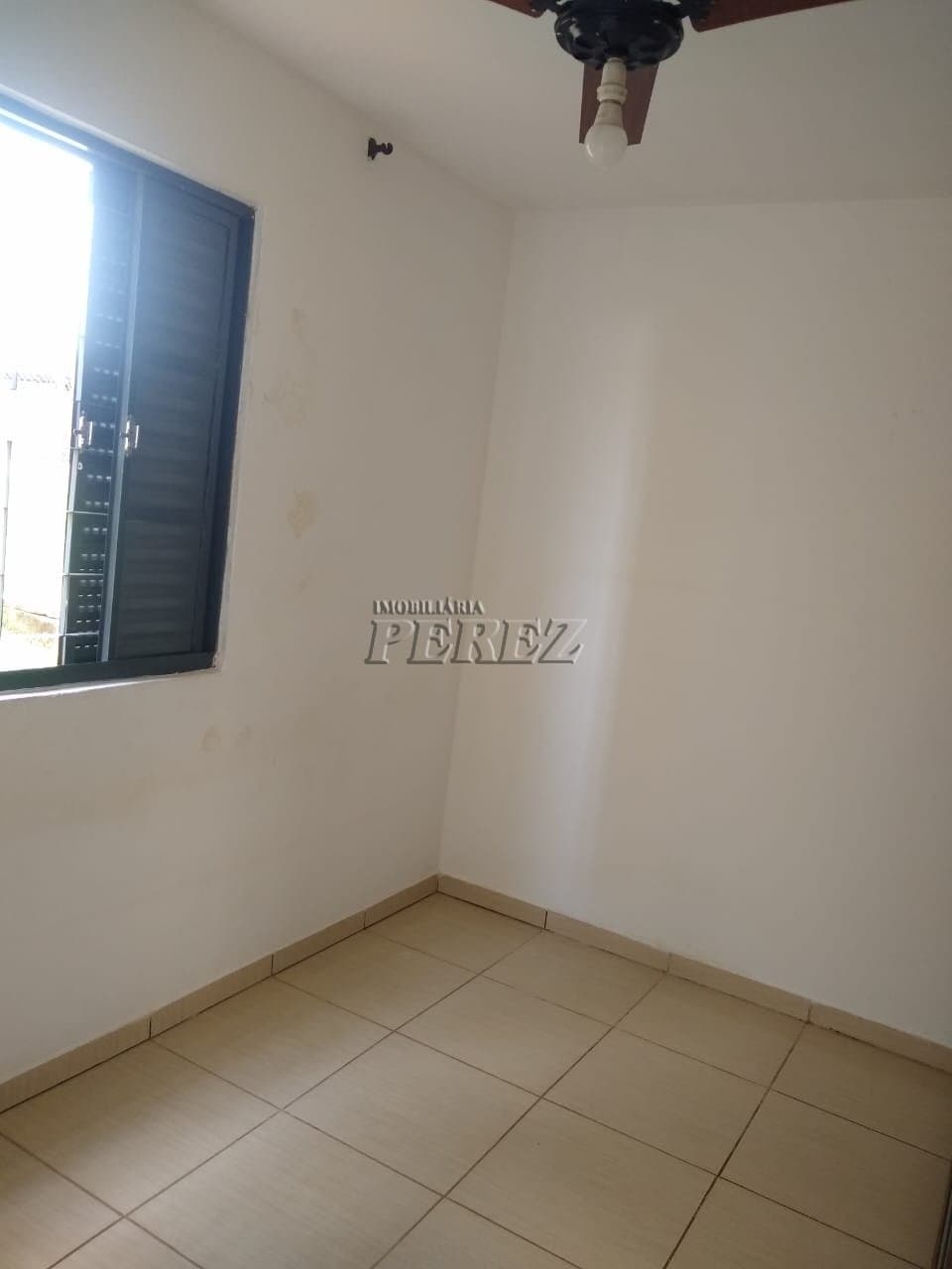 Apartamento no Vista Bela V, de 2 quartos, 48 m² para alugar no Jardim Maria Celina - Londrina/PR - Foto 13