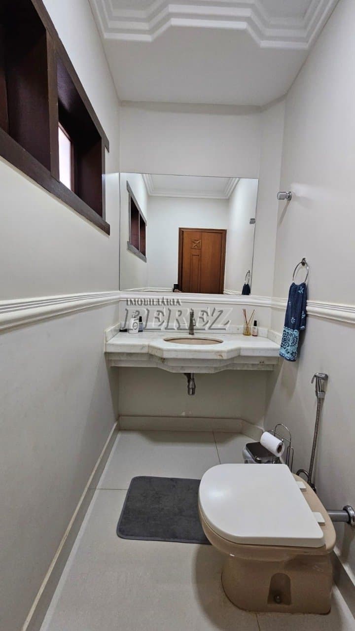 Casa  no Condomínio Residencial Bandeirantes, de 3 quartos, 250 m² à venda no Rodocentro - Londrina/PR - Foto 45