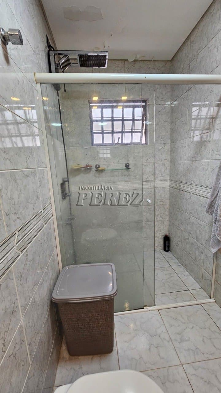 Casa  no Condomínio Residencial Bandeirantes, de 3 quartos, 250 m² à venda no Rodocentro - Londrina/PR - Foto 41