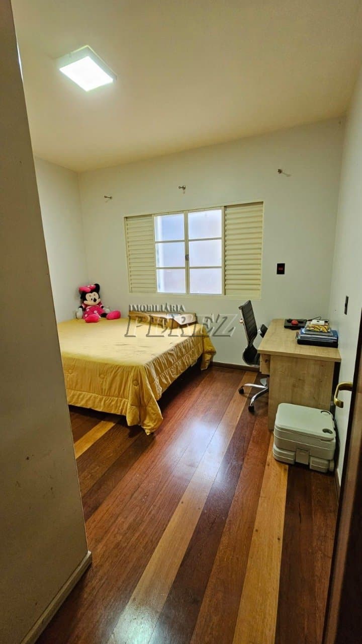Casa  no Condomínio Residencial Bandeirantes, de 3 quartos, 250 m² à venda no Rodocentro - Londrina/PR - Foto 36