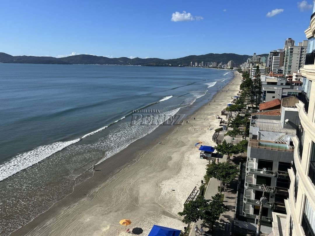 Apartamento de Alto Padrão Frente ao Mar - Edifício Palazzo Del Mare - Meia Praia, Itapema/SC - Foto 18