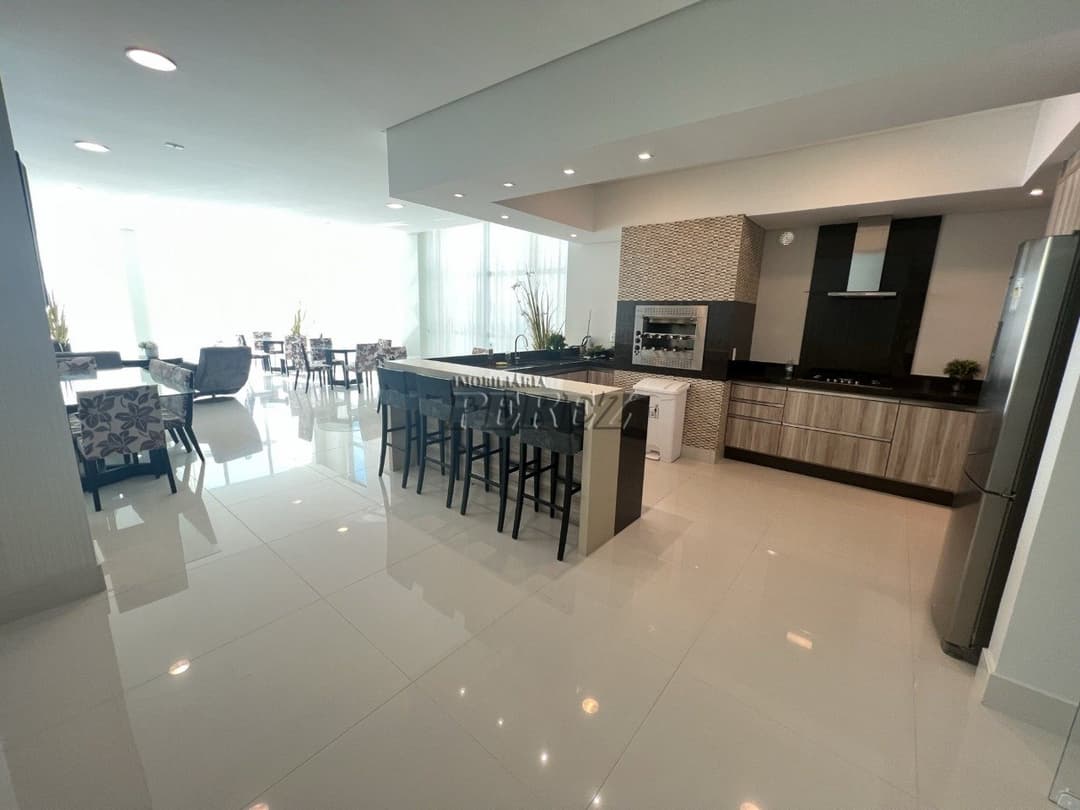 Apartamento de Alto Padrão Frente ao Mar - Edifício Palazzo Del Mare - Meia Praia, Itapema/SC - Foto 35