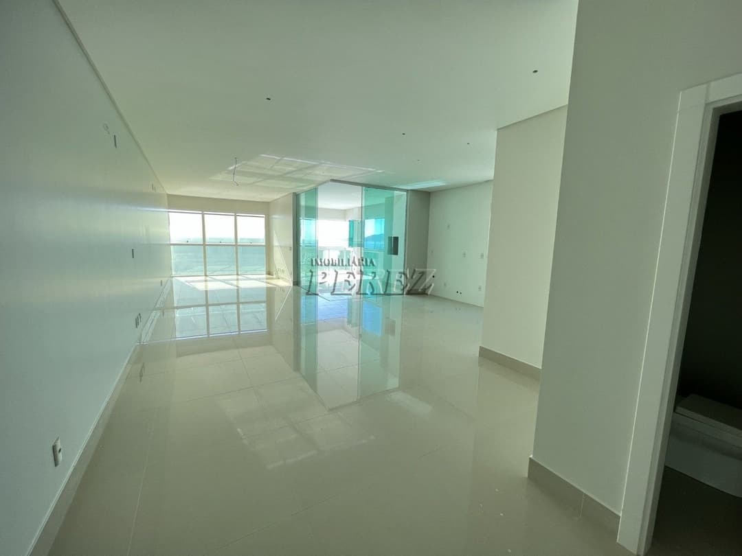 Apartamento de Alto Padrão Frente ao Mar - Edifício Palazzo Del Mare - Meia Praia, Itapema/SC - Foto 12