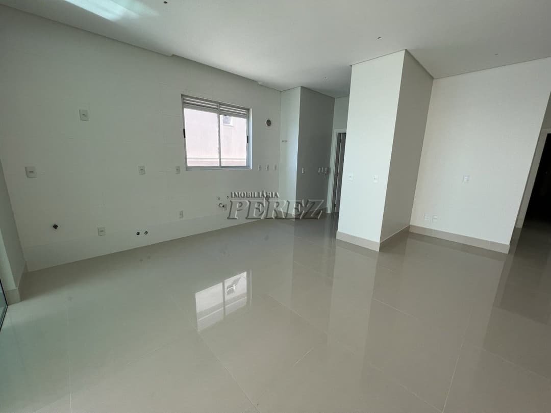 Apartamento de Alto Padrão Frente ao Mar - Edifício Palazzo Del Mare - Meia Praia, Itapema/SC - Foto 13