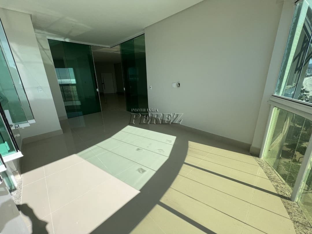 Apartamento de Alto Padrão Frente ao Mar - Edifício Palazzo Del Mare - Meia Praia, Itapema/SC - Foto 20