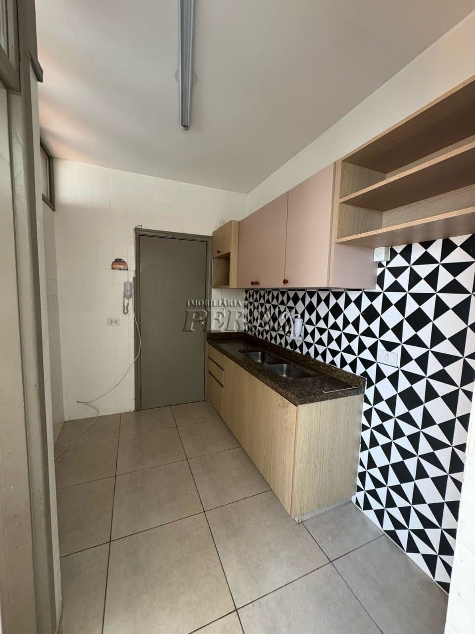 Apartamento no Edifício Caravelas, de 3 quartos, 103.29 m² à venda no Centro - Londrina/PR - Foto 5