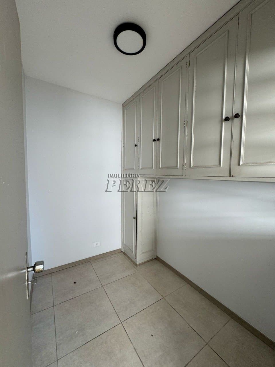 Apartamento no Edifício Caravelas, de 3 quartos, 103.29 m² à venda no Centro - Londrina/PR - Foto 11