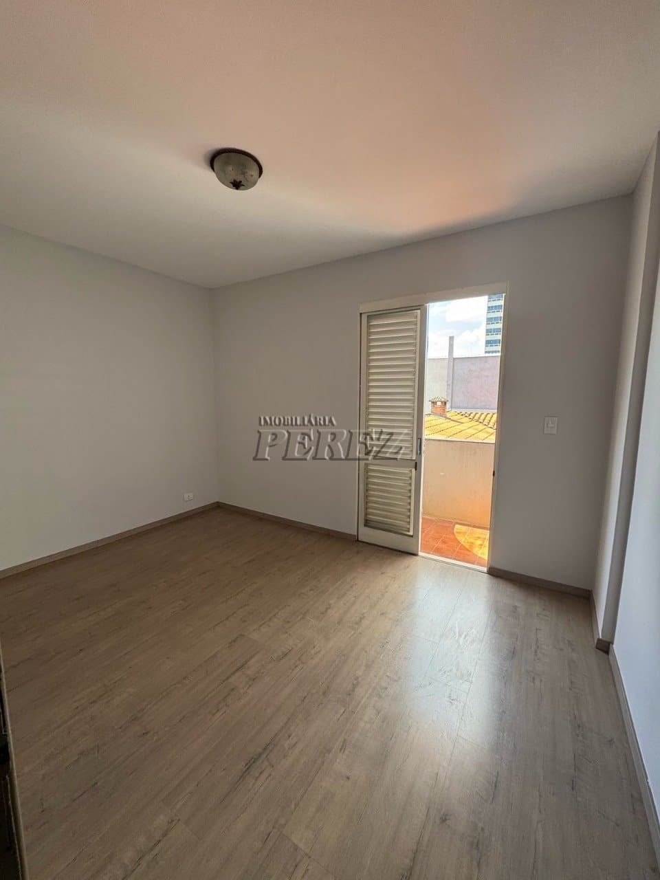 Apartamento no Edifício Caravelas, de 3 quartos, 103.29 m² à venda no Centro - Londrina/PR - Foto 9