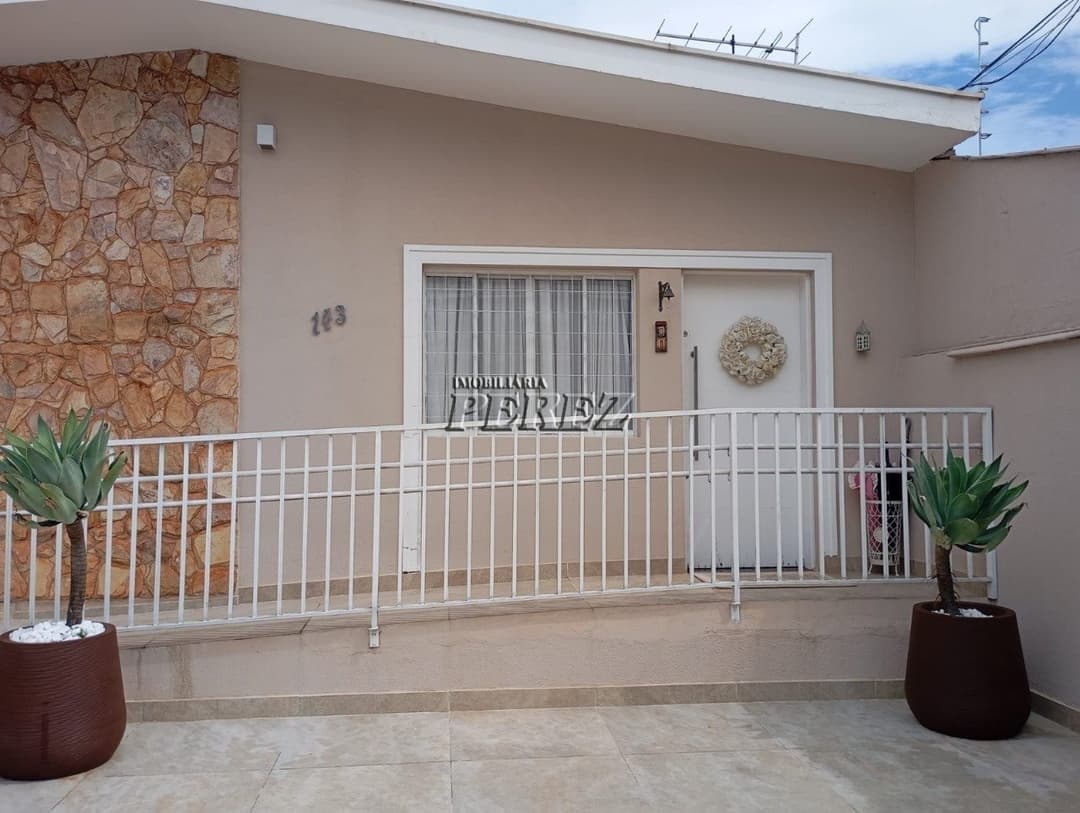 Salas, 12 m² para alugar no Bancários - Londrina/PR - Foto 1
