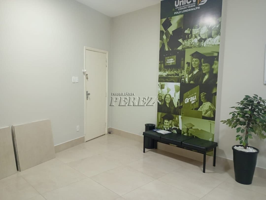 Sala comercial à venda no centro em Londrina, Edifício Oscar Fuganti. - Foto 2