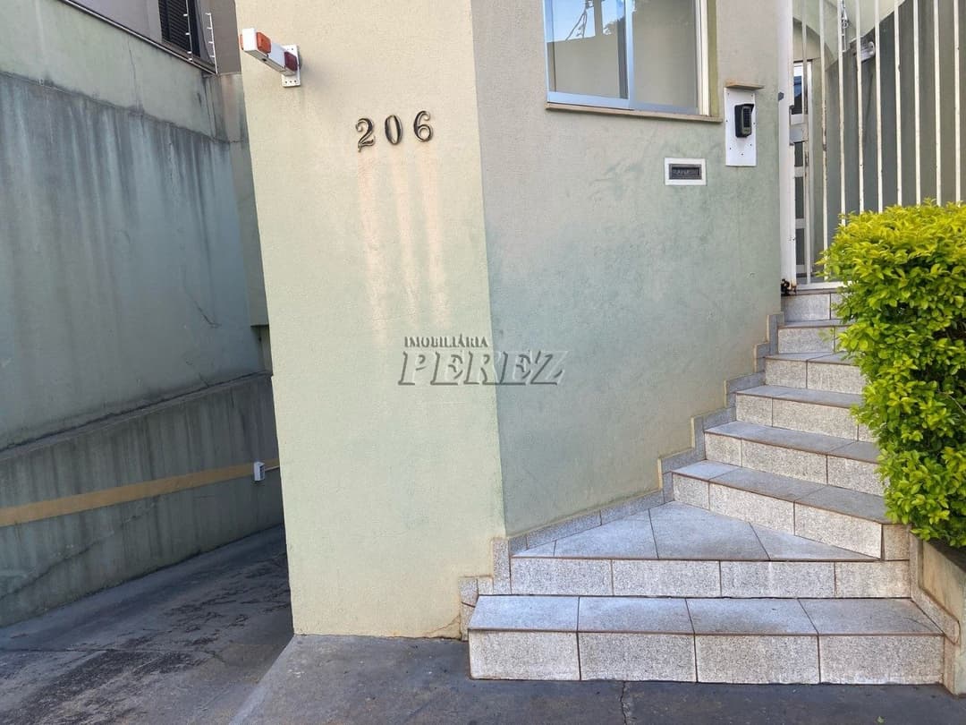 Apartamento no Edificio Solar Do Arpoador, de 1 quarto, 30.56 m² à venda no Vila Ipiranga - Londrina/PR - Foto 1