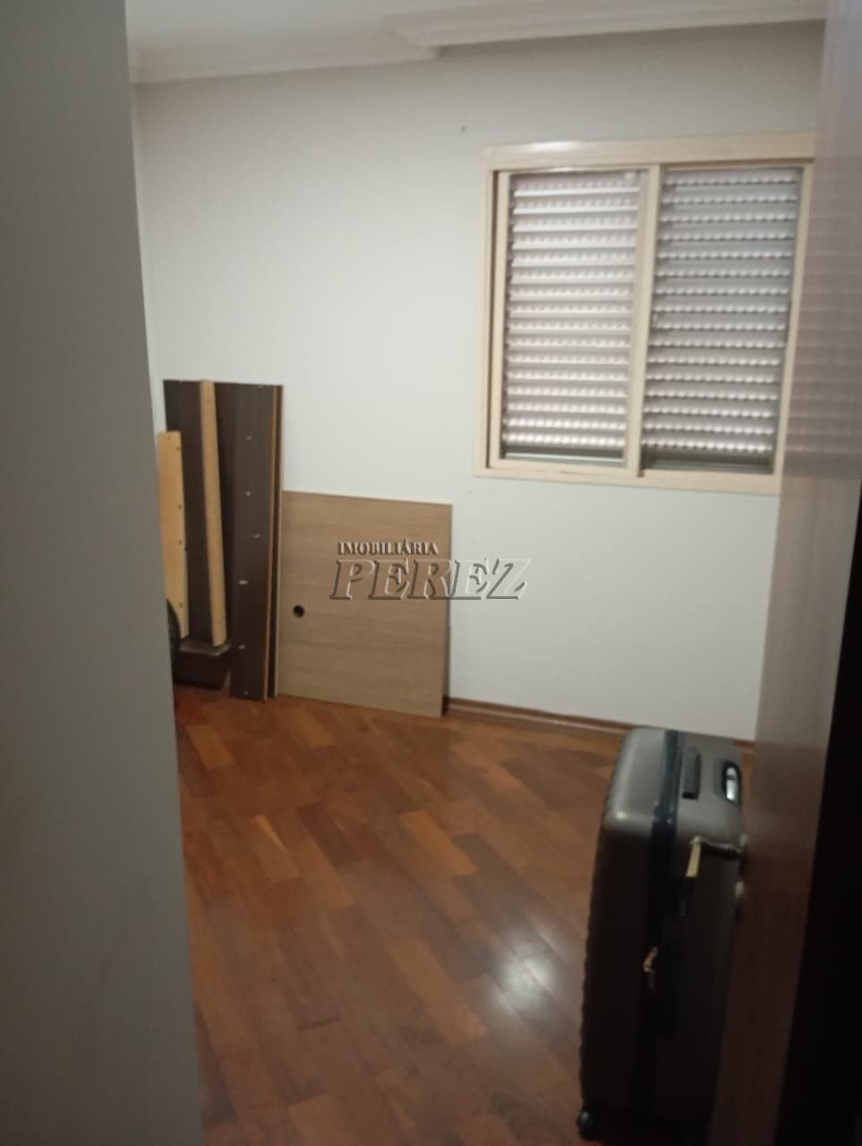 Apartamento no Edificio Mon Village, de 3 quartos, 87 m² à venda no Centro - Londrina/PR - Foto 15