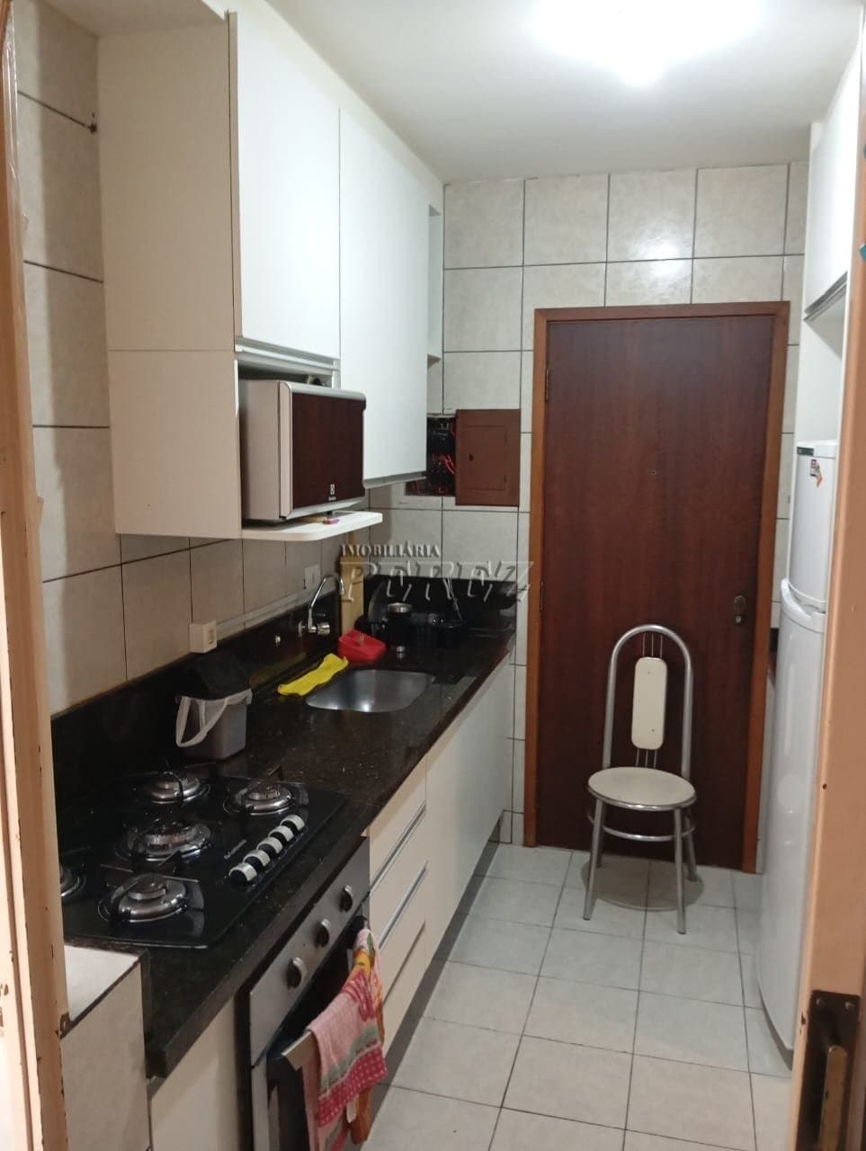Apartamento no Edificio Mon Village, de 3 quartos, 87 m² à venda no Centro - Londrina/PR - Foto 5