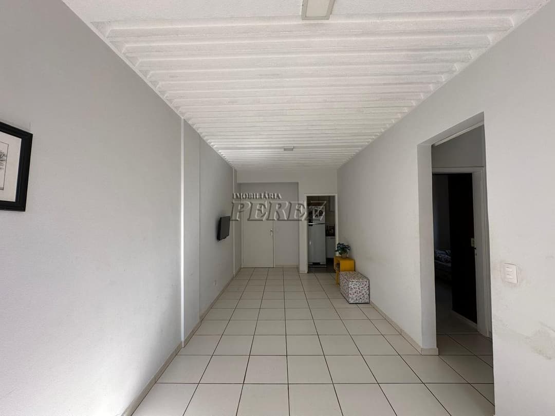 Apartamento no Edifício Saveiros, de 3 quartos, 70.24 m² à venda no Centro - Londrina/PR - Foto 2