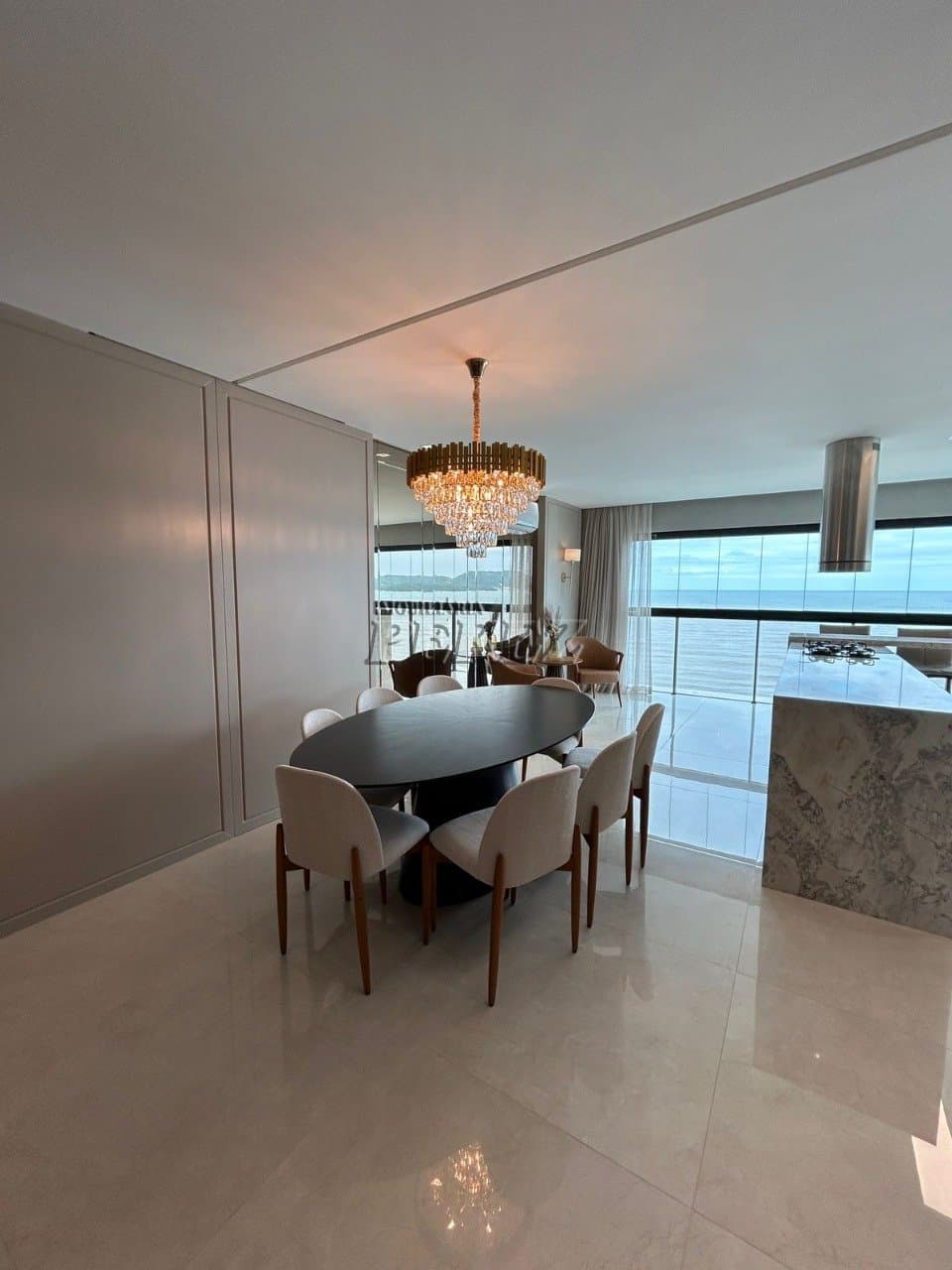 Rua 313 - Meia Praia | Apartamento de Alto Padrão | 04 Suítes | 180m² Privativos | 04 Vagas - Foto 14