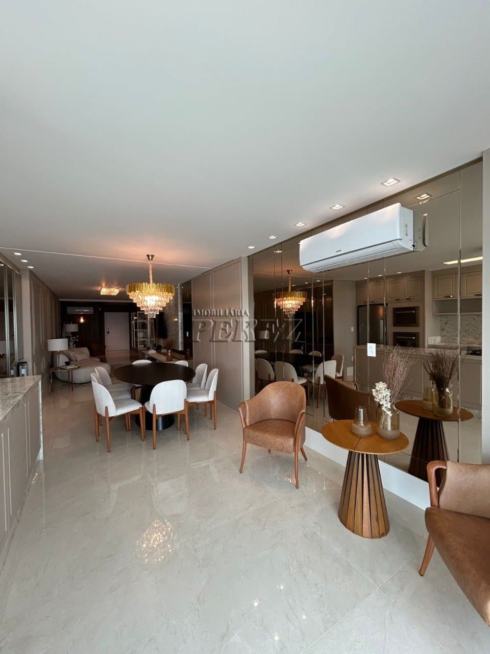 Rua 313 - Meia Praia | Apartamento de Alto Padrão | 04 Suítes | 180m² Privativos | 04 Vagas - Foto 15