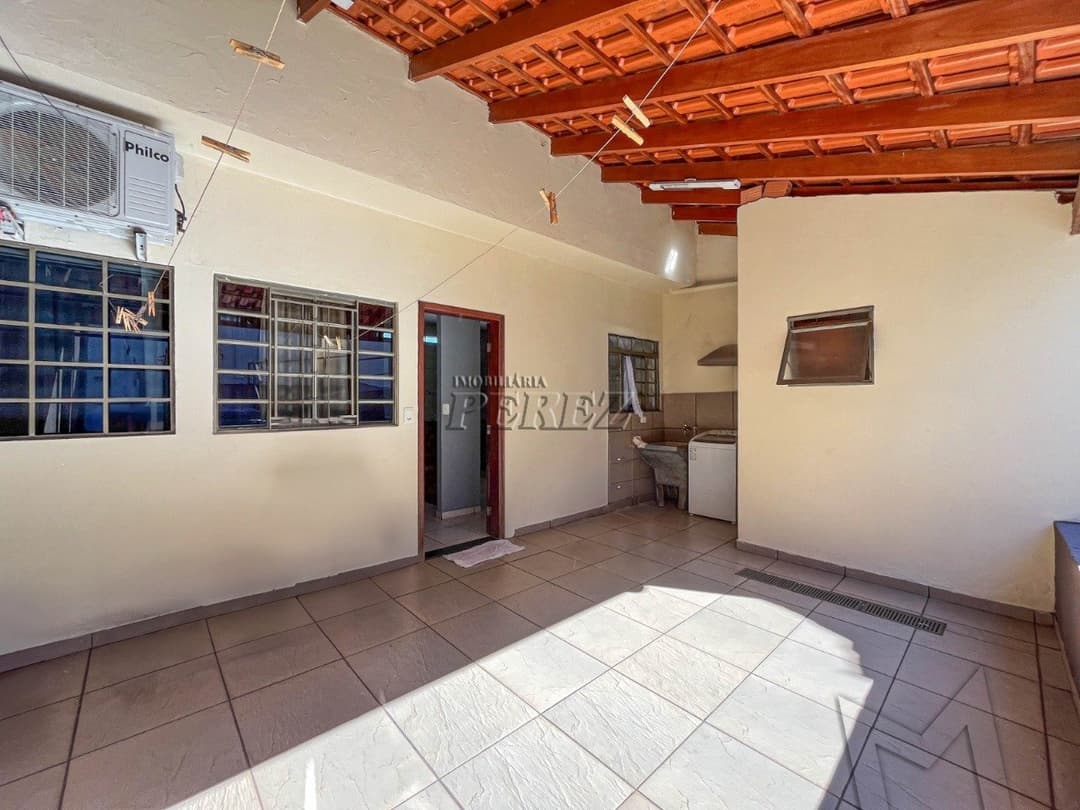 Casa, de 2 quartos, 165 m² à venda no Califórnia - Londrina/PR - Foto 5