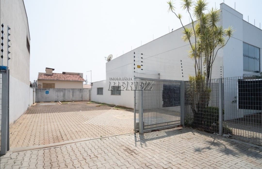 Imóveis Comerciais, 370 m² para alugar no Antares - Londrina/PR - Foto 17