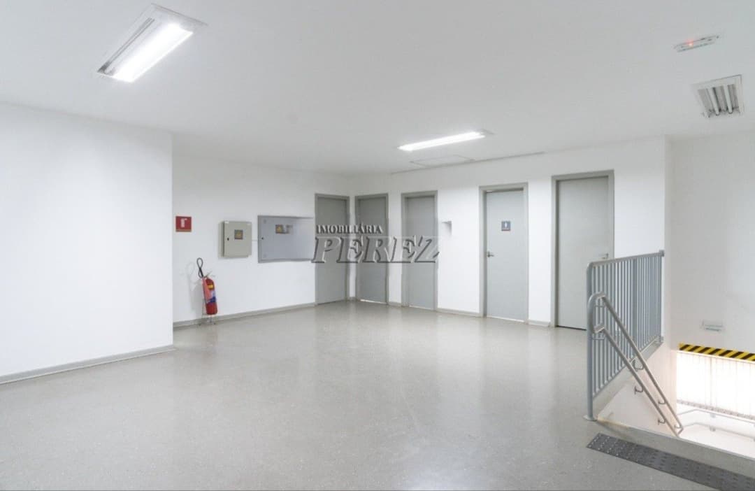 Imóveis Comerciais, 370 m² para alugar no Antares - Londrina/PR - Foto 13