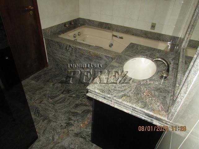 Sobrado, de 4 quartos, 359.47 m² à venda no Quebec - Londrina/PR - Foto 17