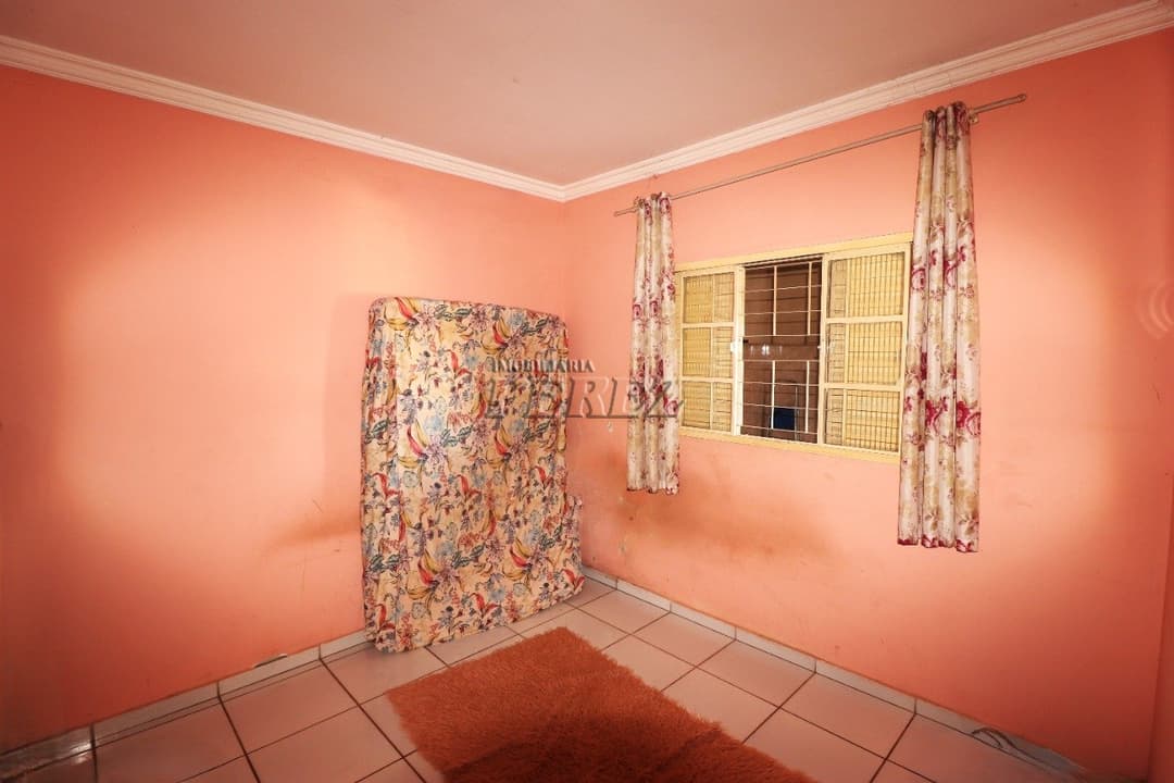 Casa, de 5 quartos, 180 m² para alugar no Jardim Planalto - Londrina/PR - Foto 7