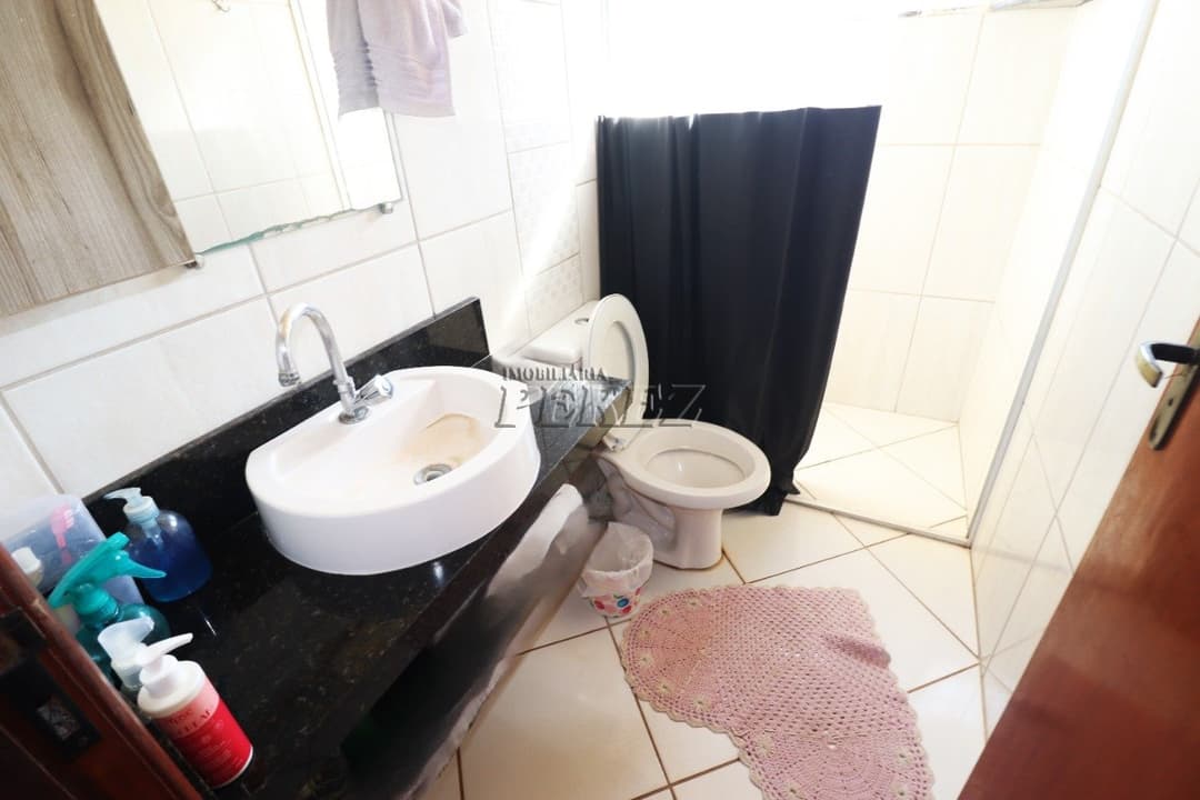 Casa, de 5 quartos, 180 m² para alugar no Jardim Planalto - Londrina/PR - Foto 9