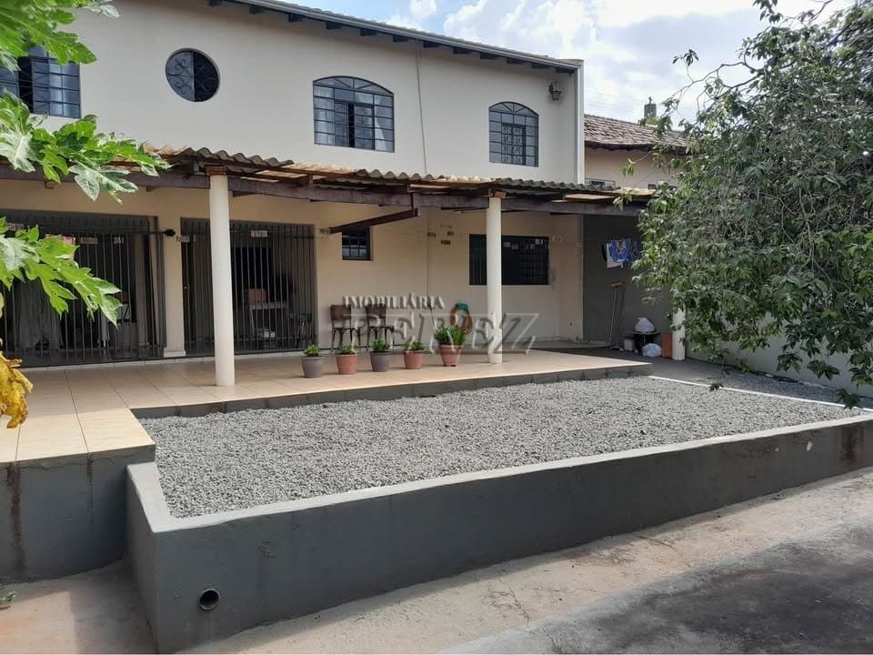 Sobrado, de 3 quartos, 190 m² à venda no Vila Rica - Londrina/PR - Foto 4