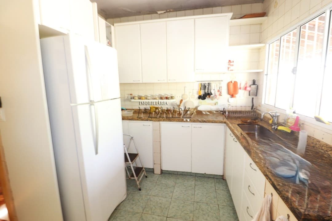 casa à venda na Rua João Weffort,  bairro Esperança, zona sul de Londrina. - Foto 4