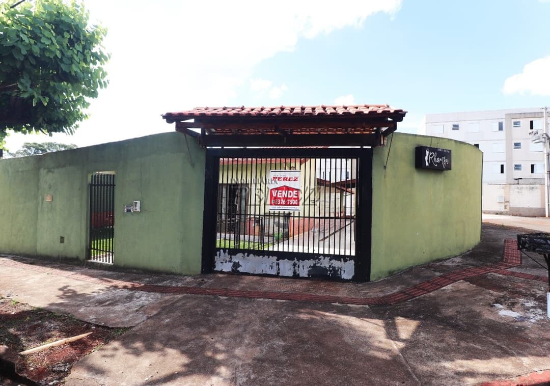 casa à venda na Rua João Weffort,  bairro Esperança, zona sul de Londrina. - Foto 0