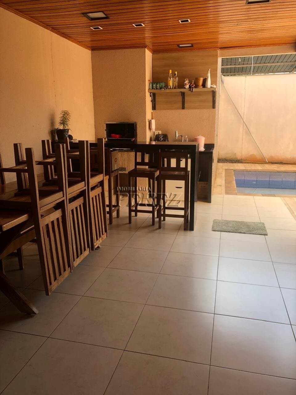 Casa, de 4 quartos, 270 m² à venda no Caravelle - Londrina/PR - Foto 24