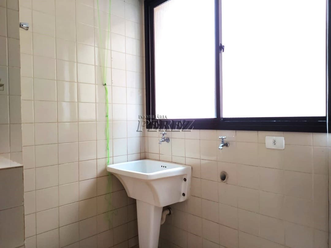 Apartamento no Condominio Gardem Plaza, de 3 quartos, 73.75 m² à venda no Centro - Londrina/PR - Foto 3