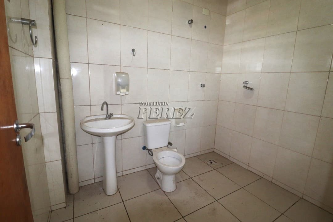 Galpão, 360 m² para alugar no Jardim Alvorada - Cambé/PR - Foto 7