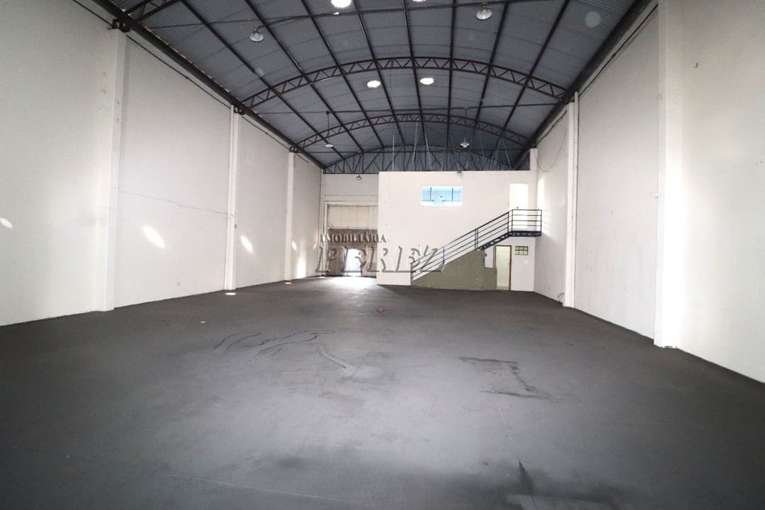 Galpão, 360 m² para alugar no Jardim Alvorada - Cambé/PR - Foto 11