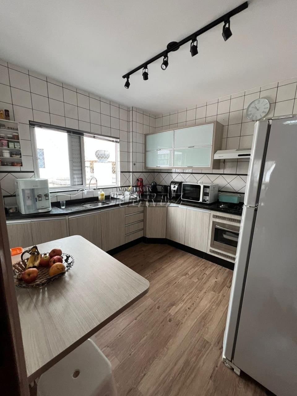 Apartamento no Edificio Itaparica, de 3 quartos, 154 m² à venda no Meia Praia - Itapema/SC - Foto 9