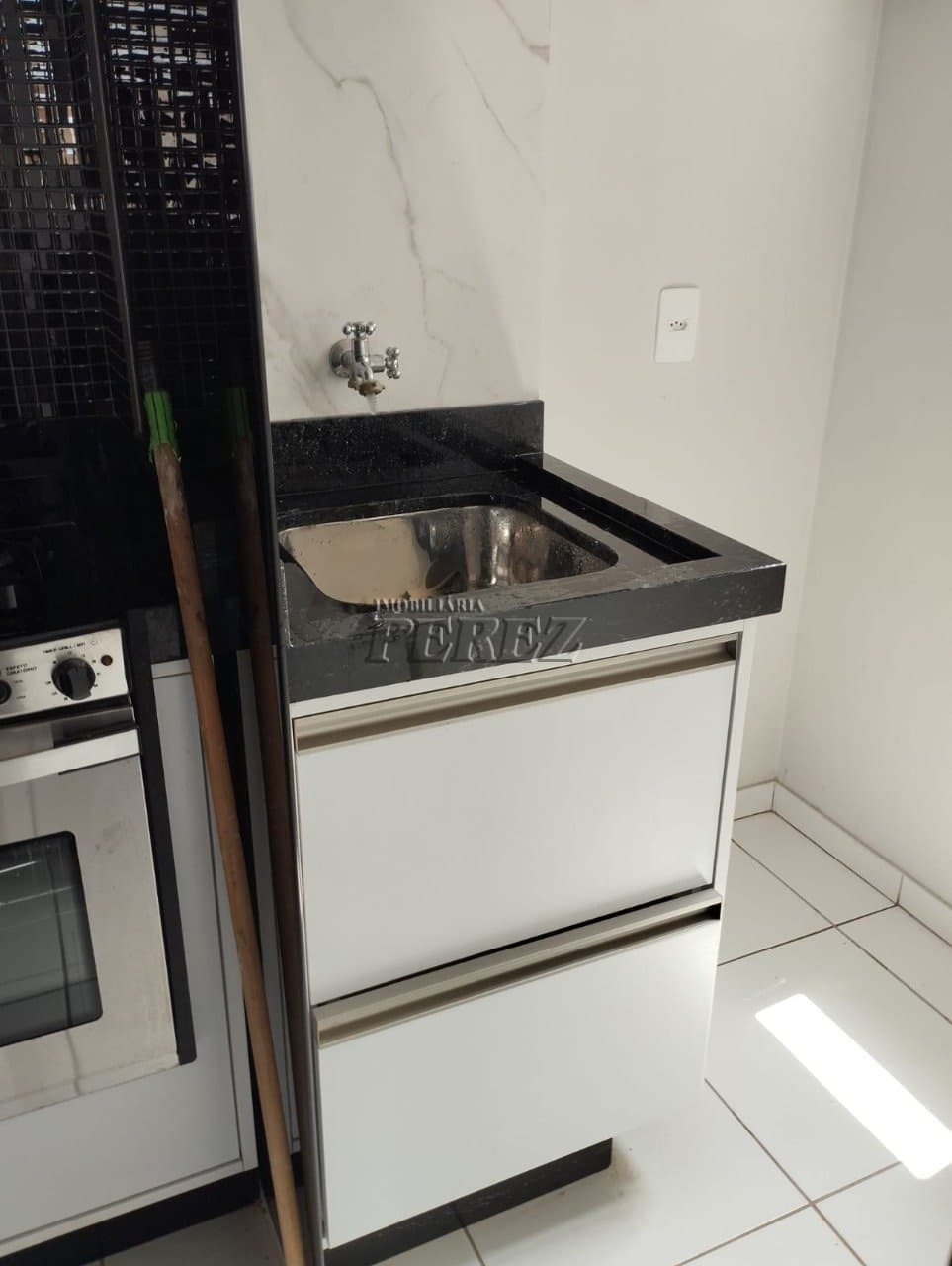 Apartamento no Vila Das Orquídeas, de 2 quartos, 46.3 m² para alugar no Leonor - Londrina/PR - Foto 9