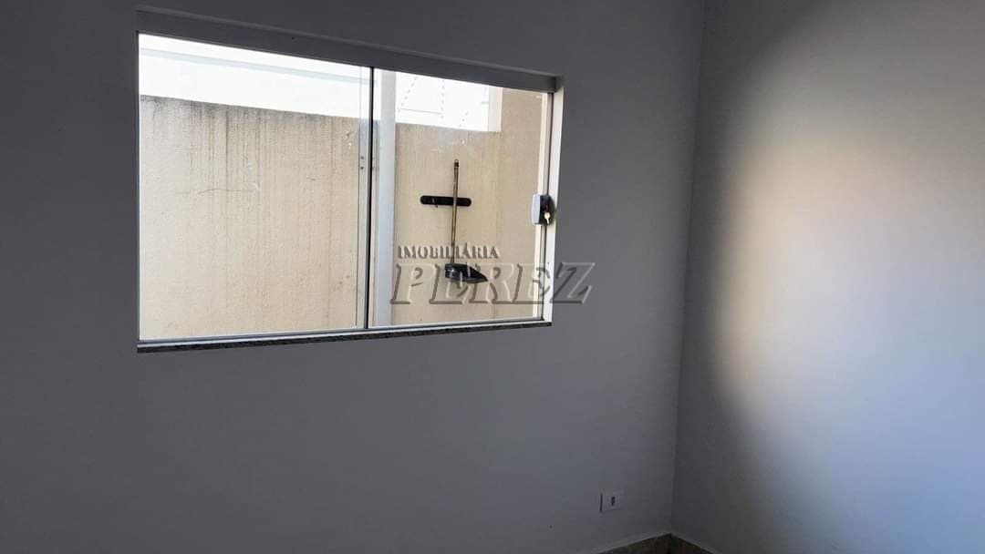 Casa à Venda na Rua Abílio Loureiro - Jardim Montecatini, Londrina/PR - Foto 6