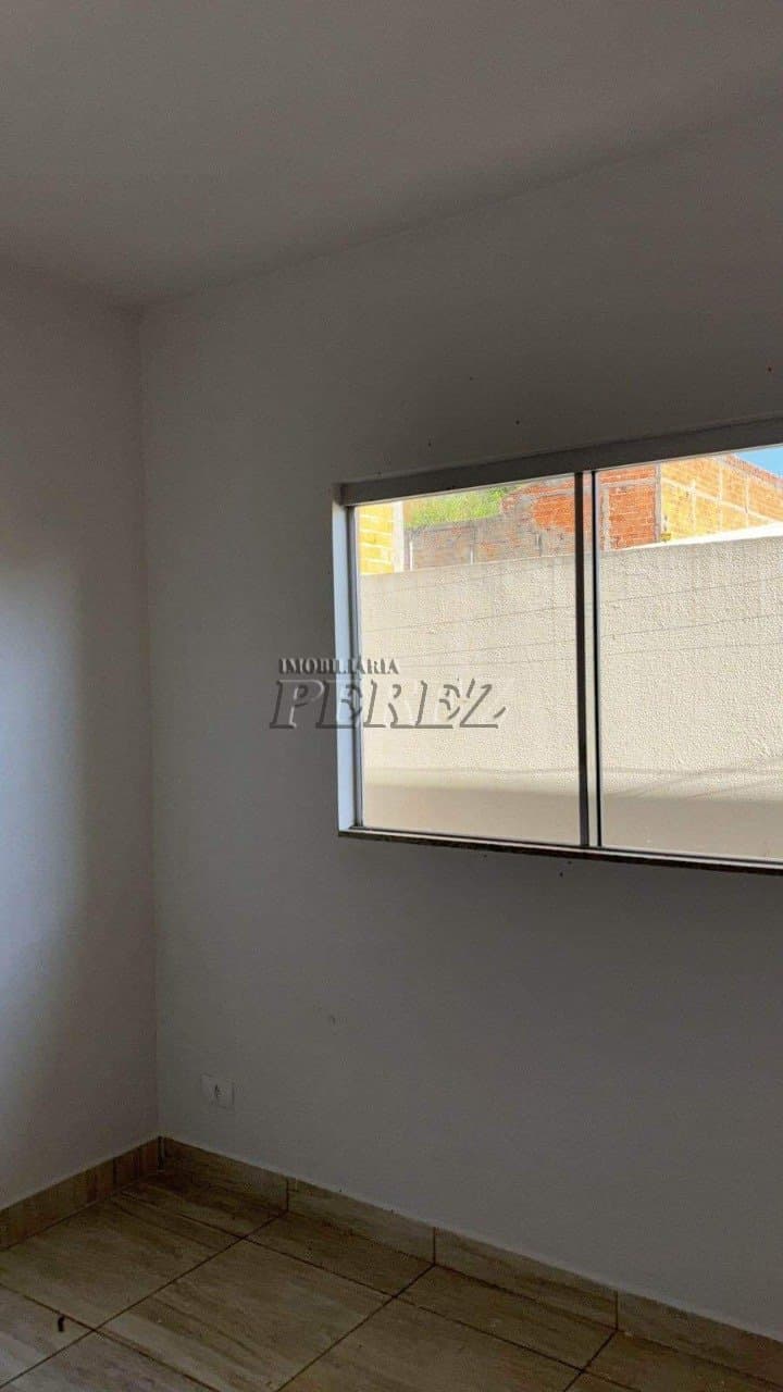 Casa à Venda na Rua Abílio Loureiro - Jardim Montecatini, Londrina/PR - Foto 7