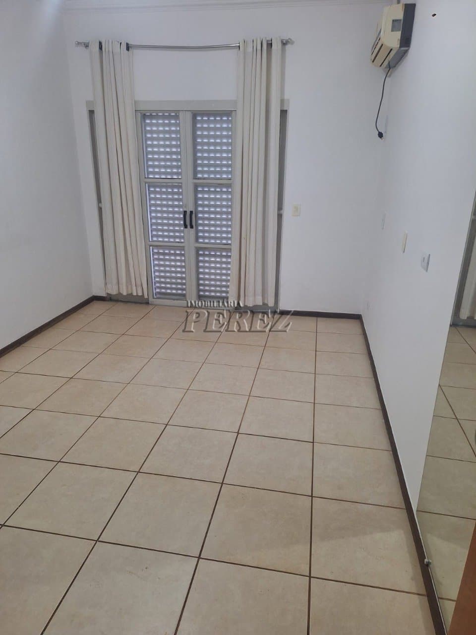 Casa  no Vale Do Arvoredo, de 4 quartos, 240 m² à venda no Condomínio Vale Do Arvoredo - Londrina/PR - Foto 13