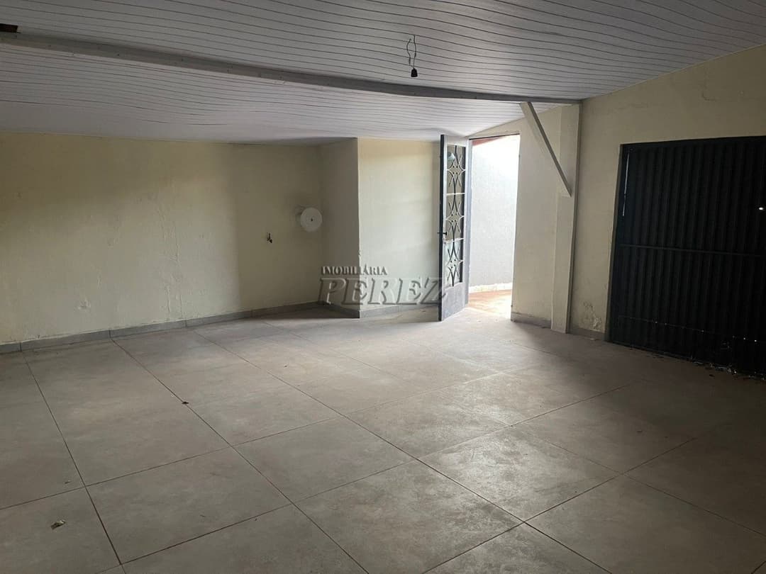 Casa Ampla à Venda no Conj. Semíramis Barros Braga - Zona Norte de Londrina - Foto 9
