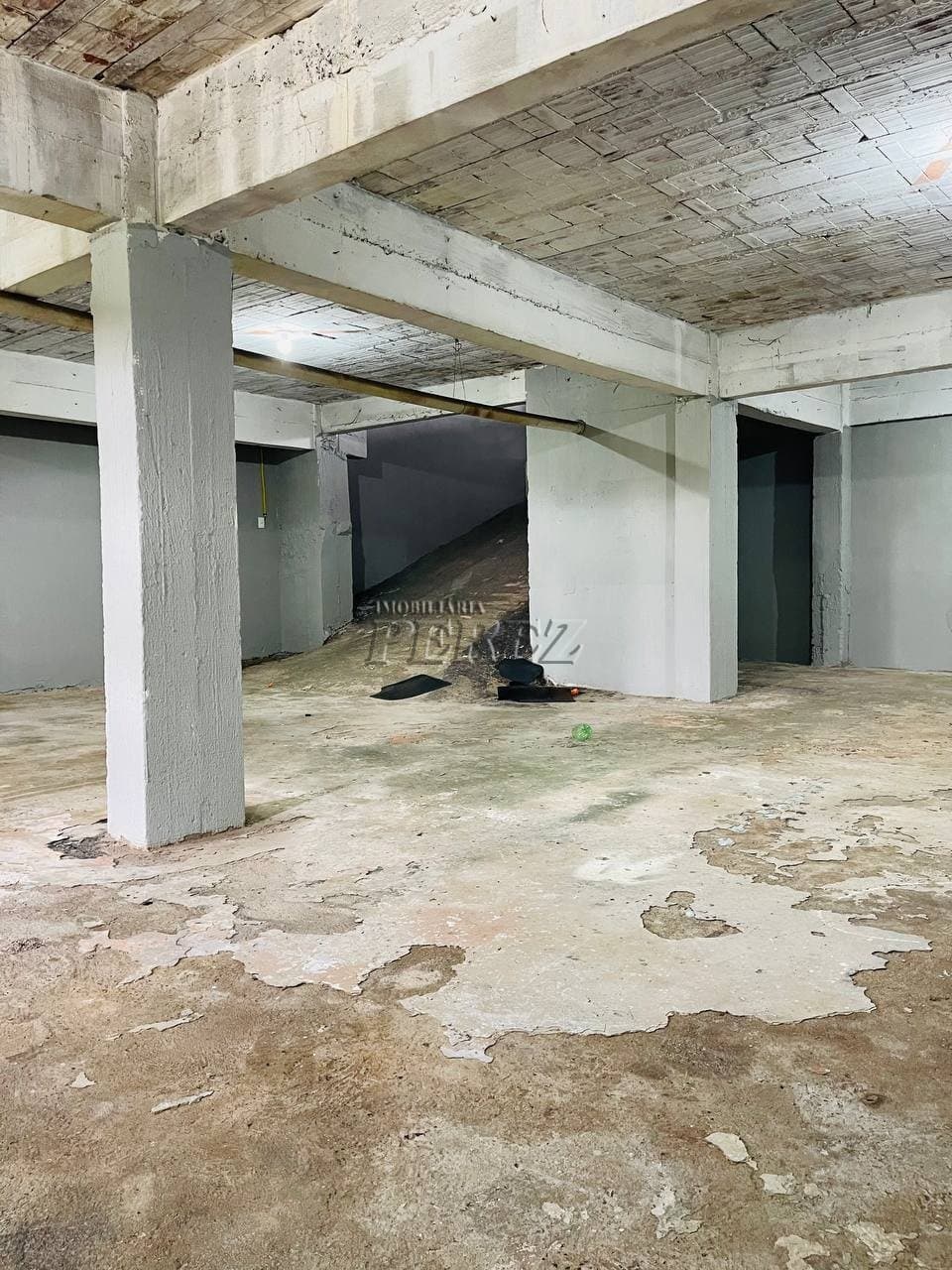 Galpão, 650 m² para alugar no Bom Retiro - Londrina/PR - Foto 6