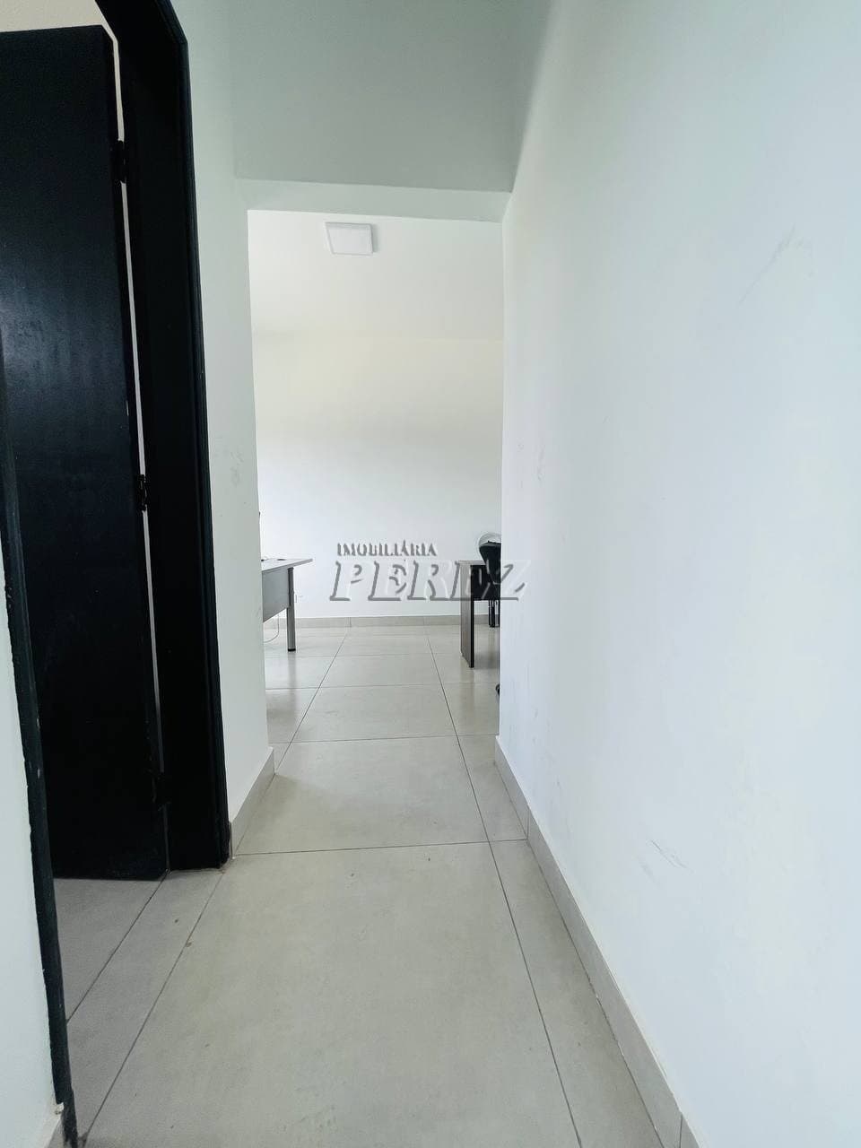 Galpão, 650 m² para alugar no Bom Retiro - Londrina/PR - Foto 12