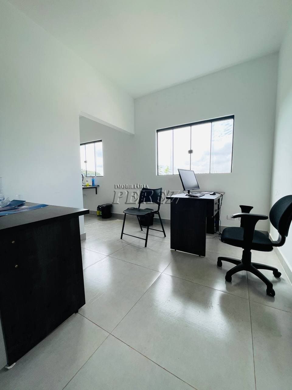 Galpão, 650 m² para alugar no Bom Retiro - Londrina/PR - Foto 4