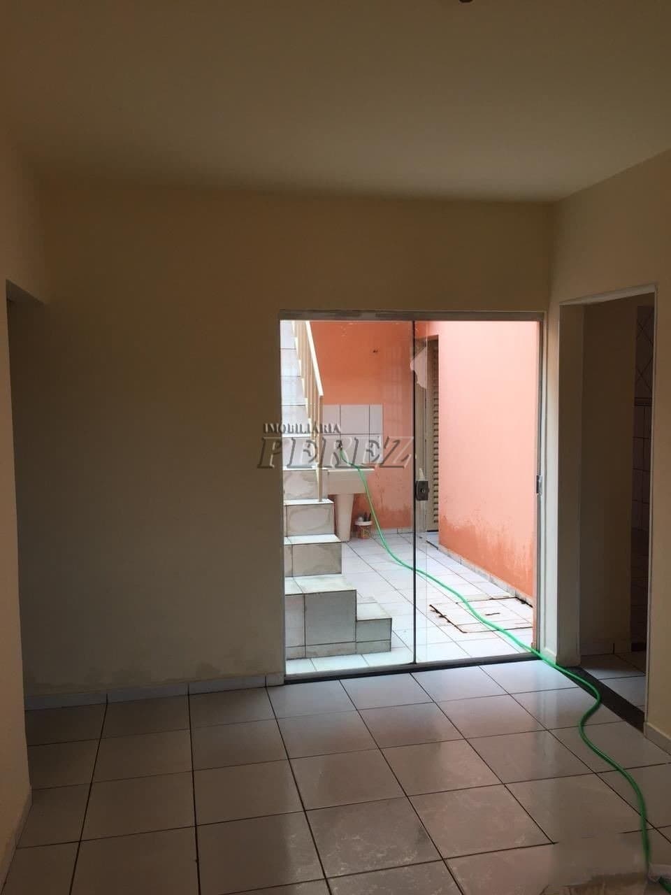 Casa, de 2 quartos à venda no Jardim Alto Do Cafezal - Londrina/PR - Foto 2
