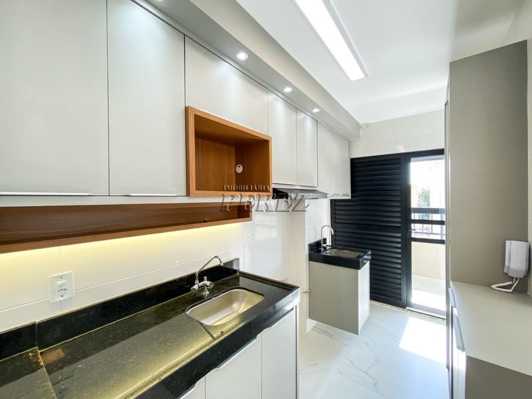Apartamento para alugar próximo da Av Arthur Thomas no condomínio Le Chalet - Foto 2